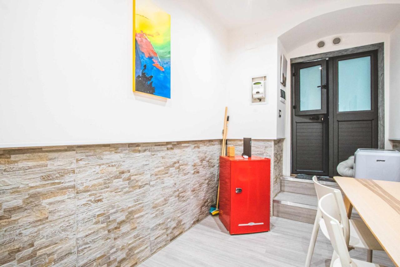 The Castle Apartment Bari Exterior photo